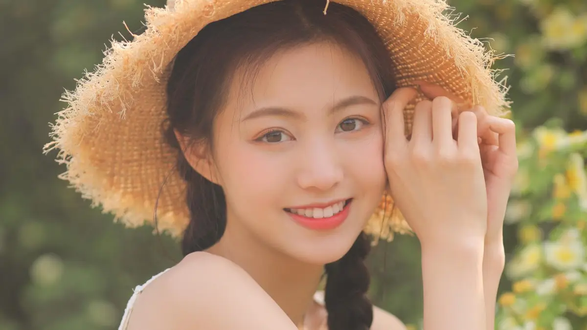 乌鲁木齐南昌私人伴游戴佳妮