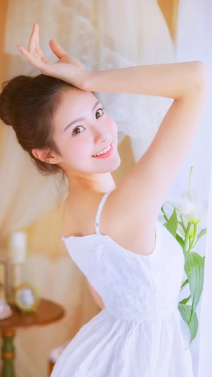 乌鲁木齐桂林私人伴游佳琪的联系方式