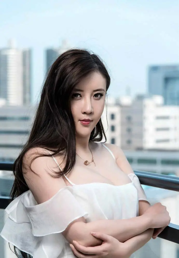 乌鲁木齐佛山商务伴游香香的个人资料