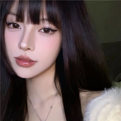 乌鲁木齐私人伴游女生霍觅荷的资料