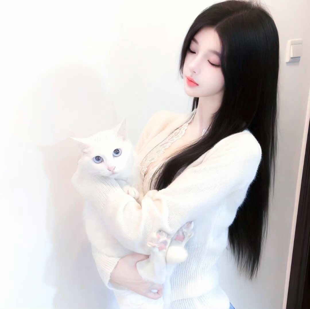 乌鲁木齐伴游女生 | 沈春雨 🌸的资料